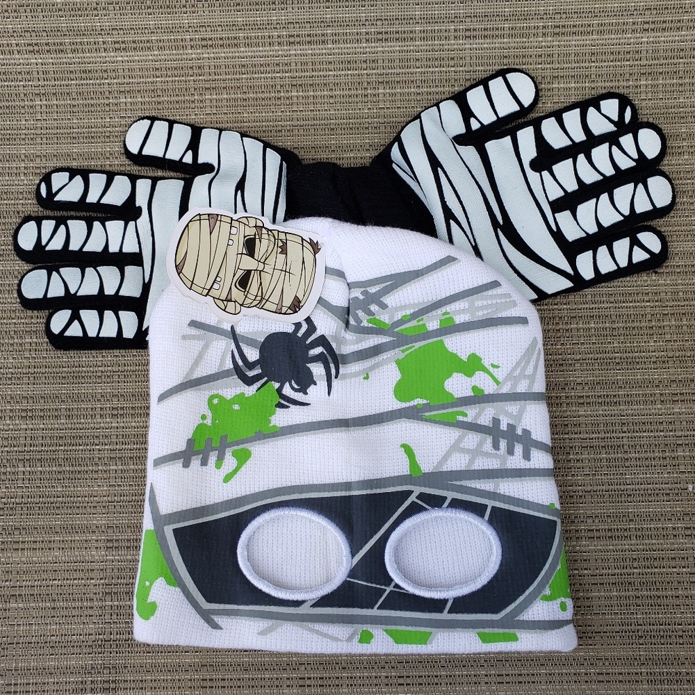 *NWT GLOW IN THE DARK COLD WEATHER MONSTER SET KIDS